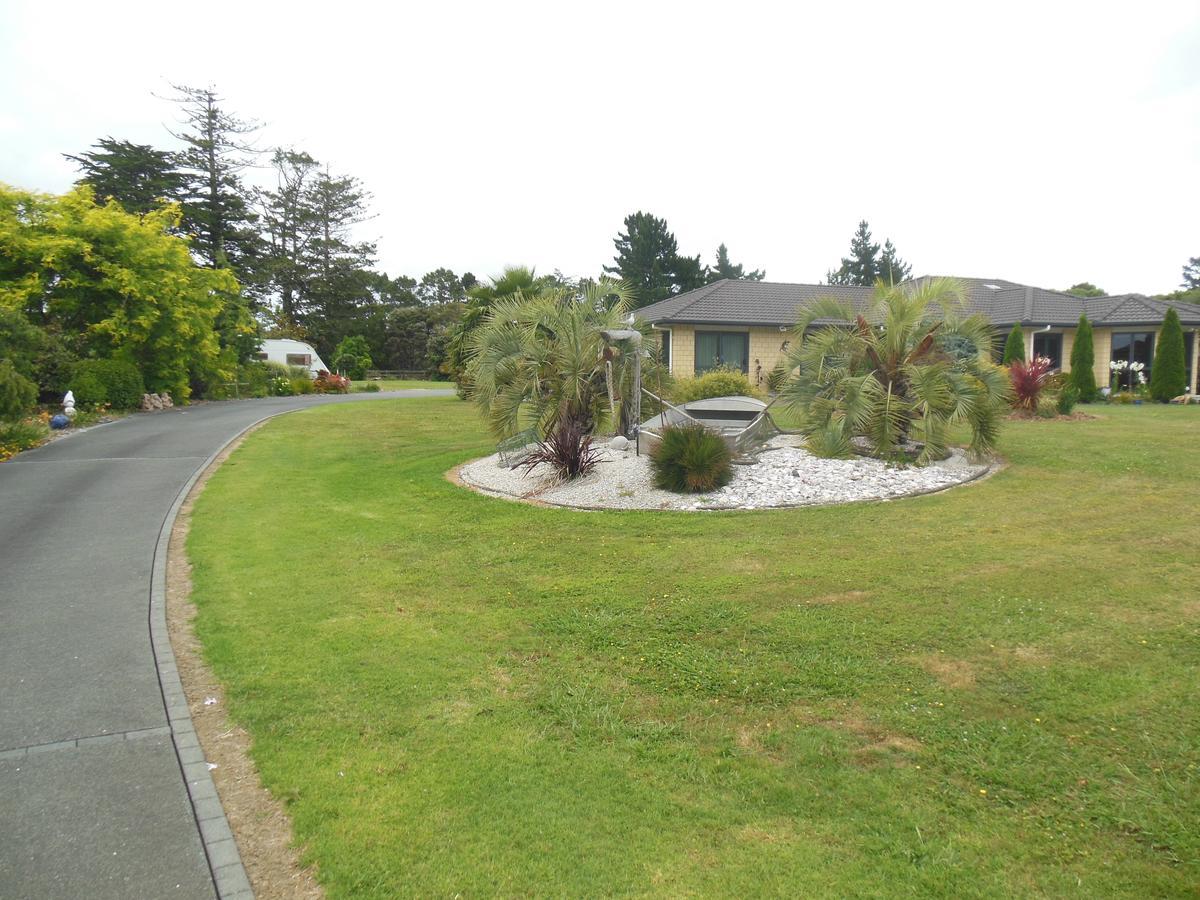 Silverdale Retreat Bed and Breakfast Orewa Exterior foto