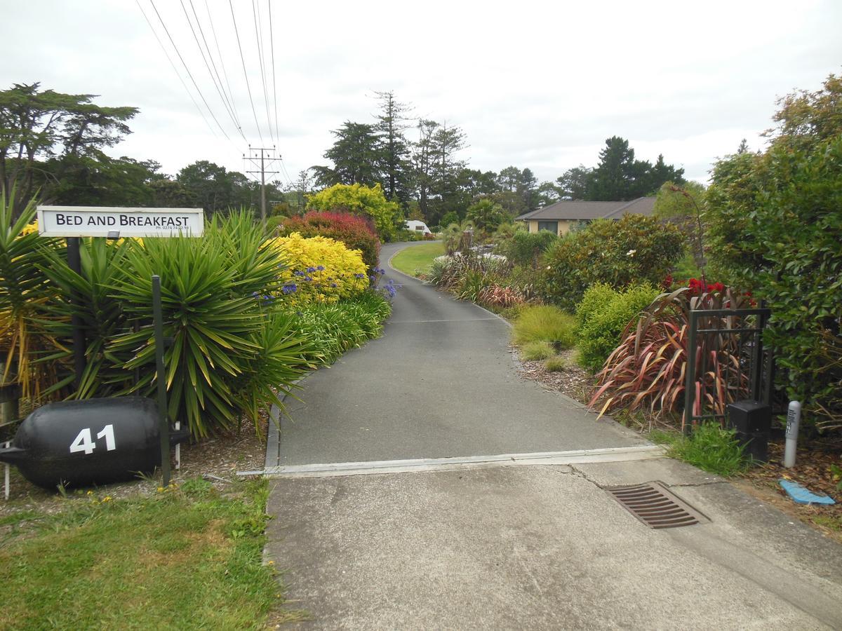 Silverdale Retreat Bed and Breakfast Orewa Exterior foto